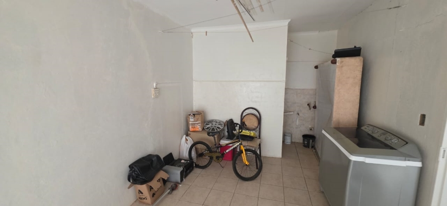 3 Bedroom Property for Sale in La Hoff North West